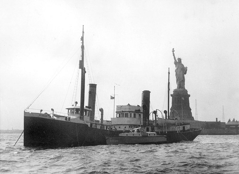 Hudson River in New York mit Freiheitsstatue